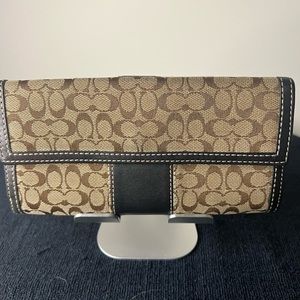 Coach wallet